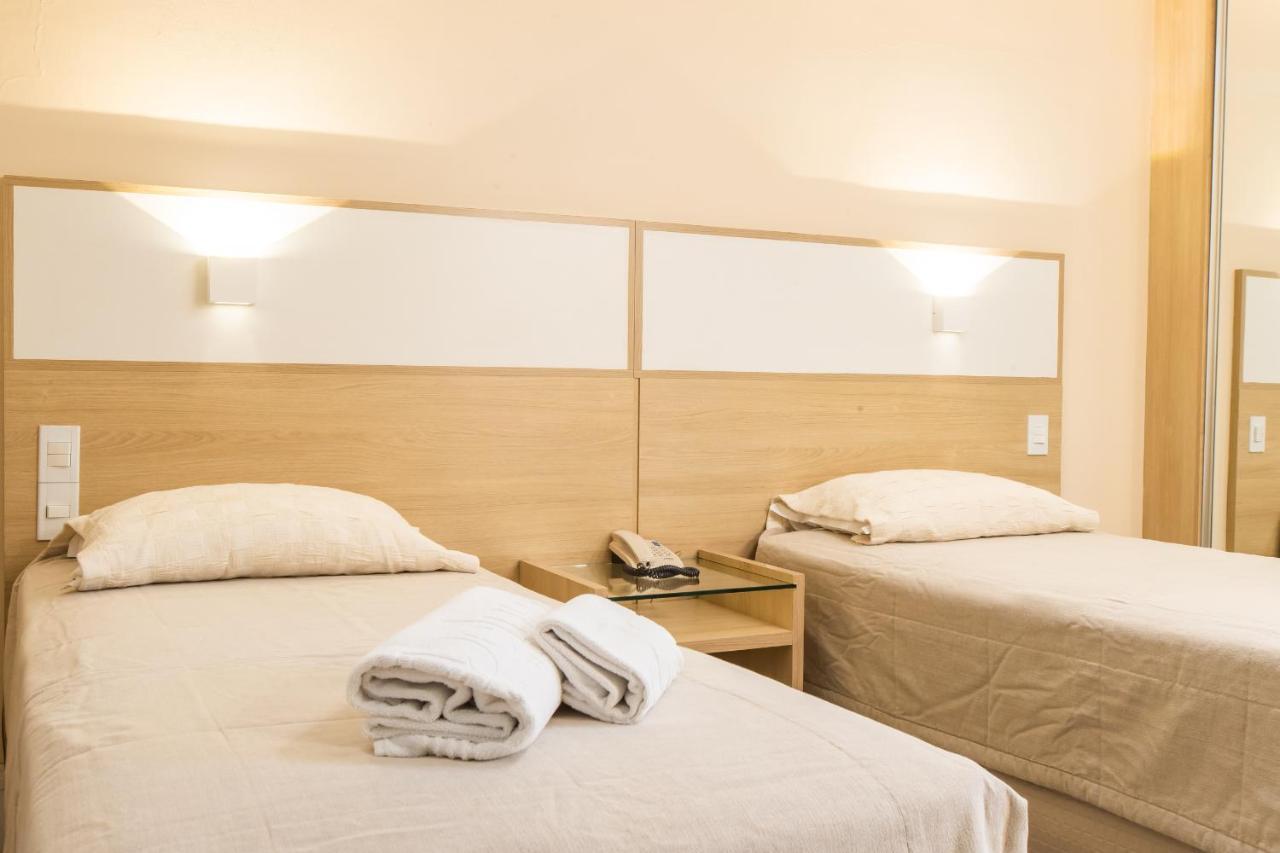 Delupo Hotel - Livin Studios クリシウマ エクステリア 写真
